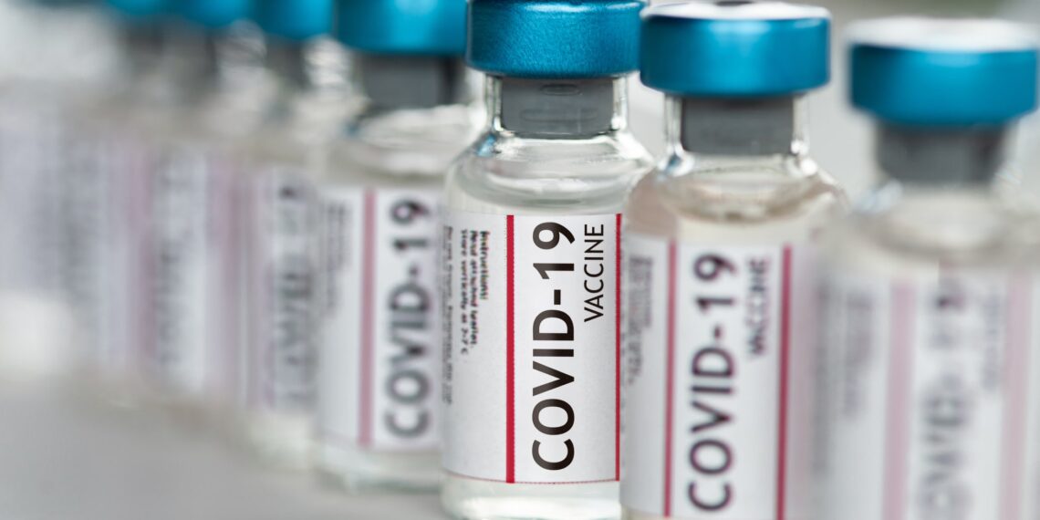 Coronavírus: Reino Unido inicia vacinação em massa nesta terça