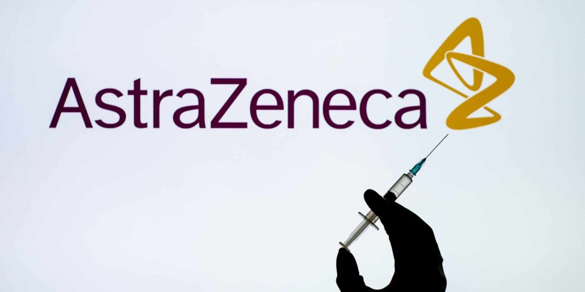 Fiocruz recebe matéria prima para produção da AstraZeneca