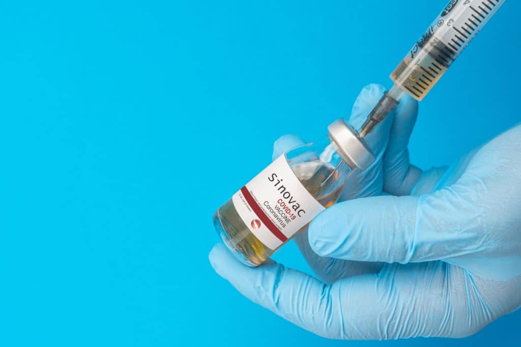 Imunização contra a Covid-19 precisará ser periódica, afirma Dimas Covas