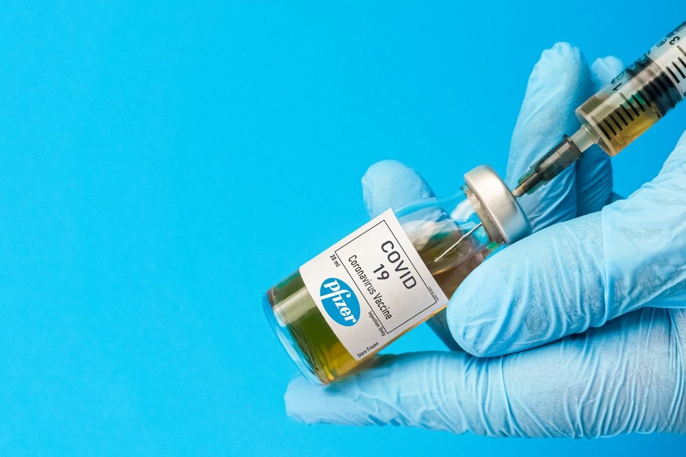 Pfizer vai à Anvisa pedir alteração na bula da vacina