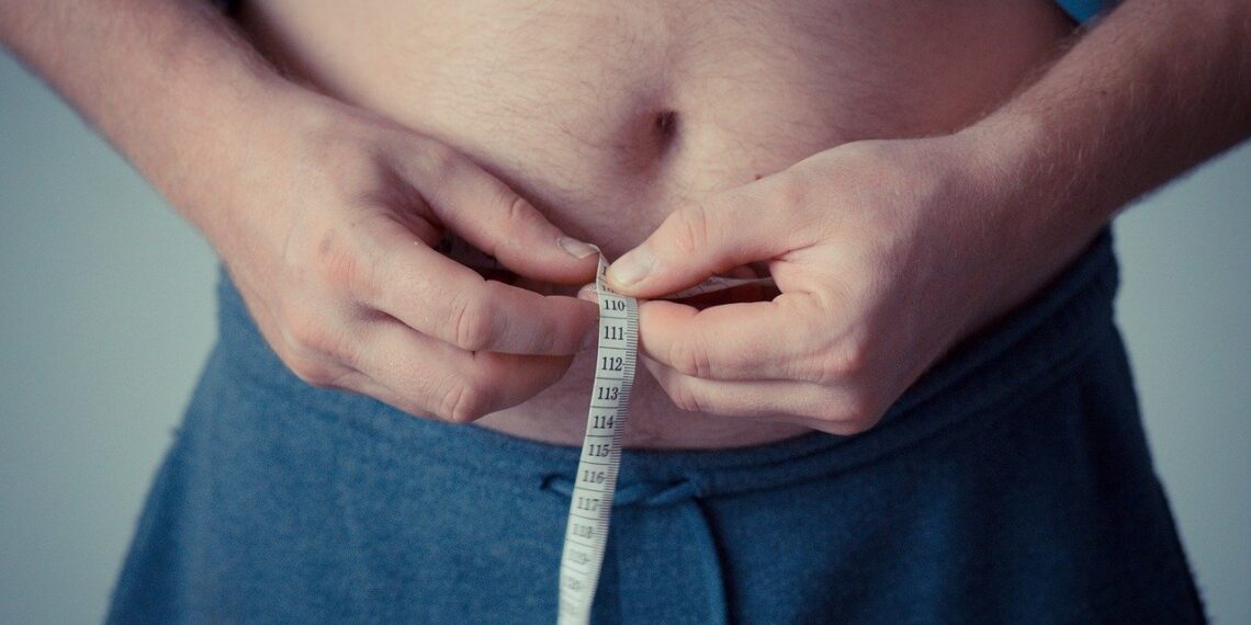 Sobrepeso pode piorar sintomas mesmo em pessoas com forma leve da Covid-19