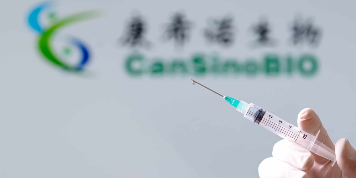 Vacina da chinesa CanSino é mais uma a se mostrar eficaz com uma dose, diz jornal